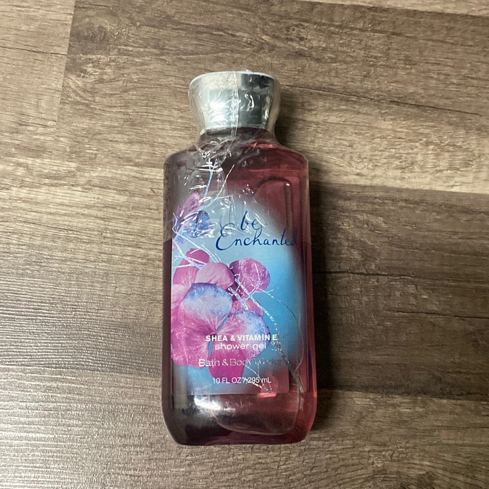 Bath and Body shower gel